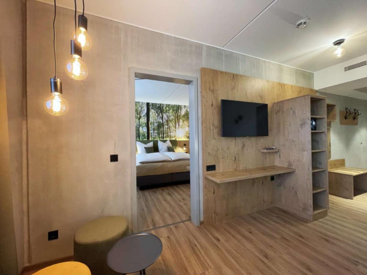 Hotel Am Sonnenlandpark Lichtenau  Экстерьер фото