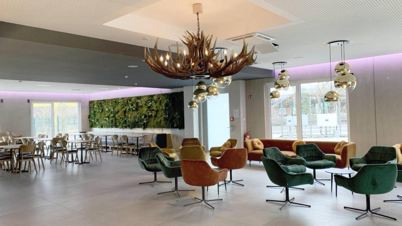 Hotel Am Sonnenlandpark Lichtenau  Экстерьер фото